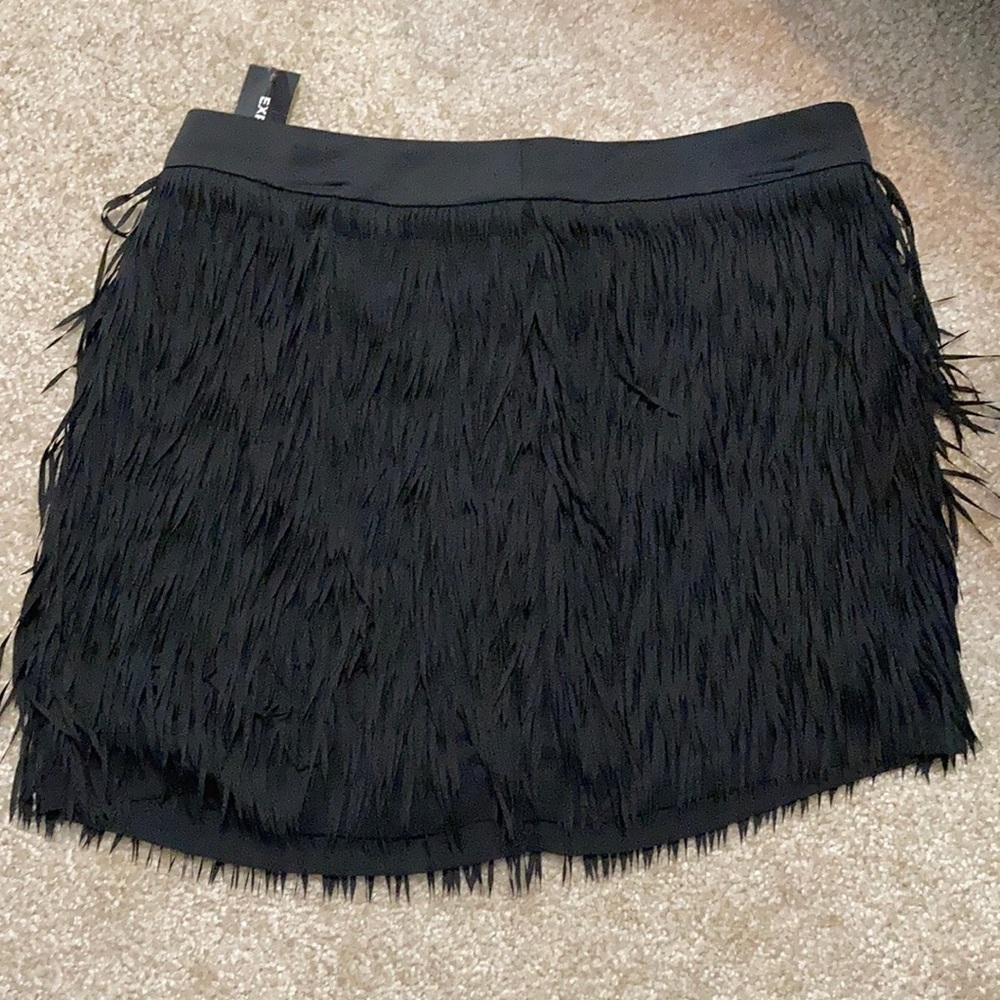 Express skirt.